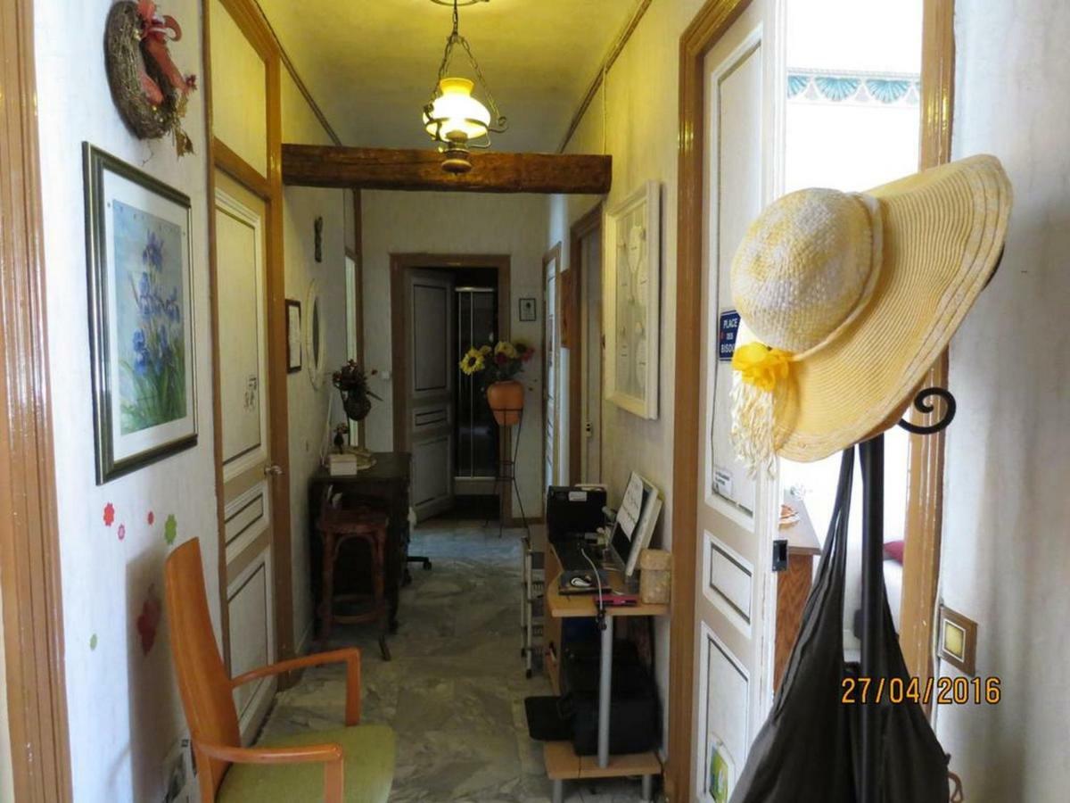 Chez Brigitte Guesthouse Nice Dış mekan fotoğraf